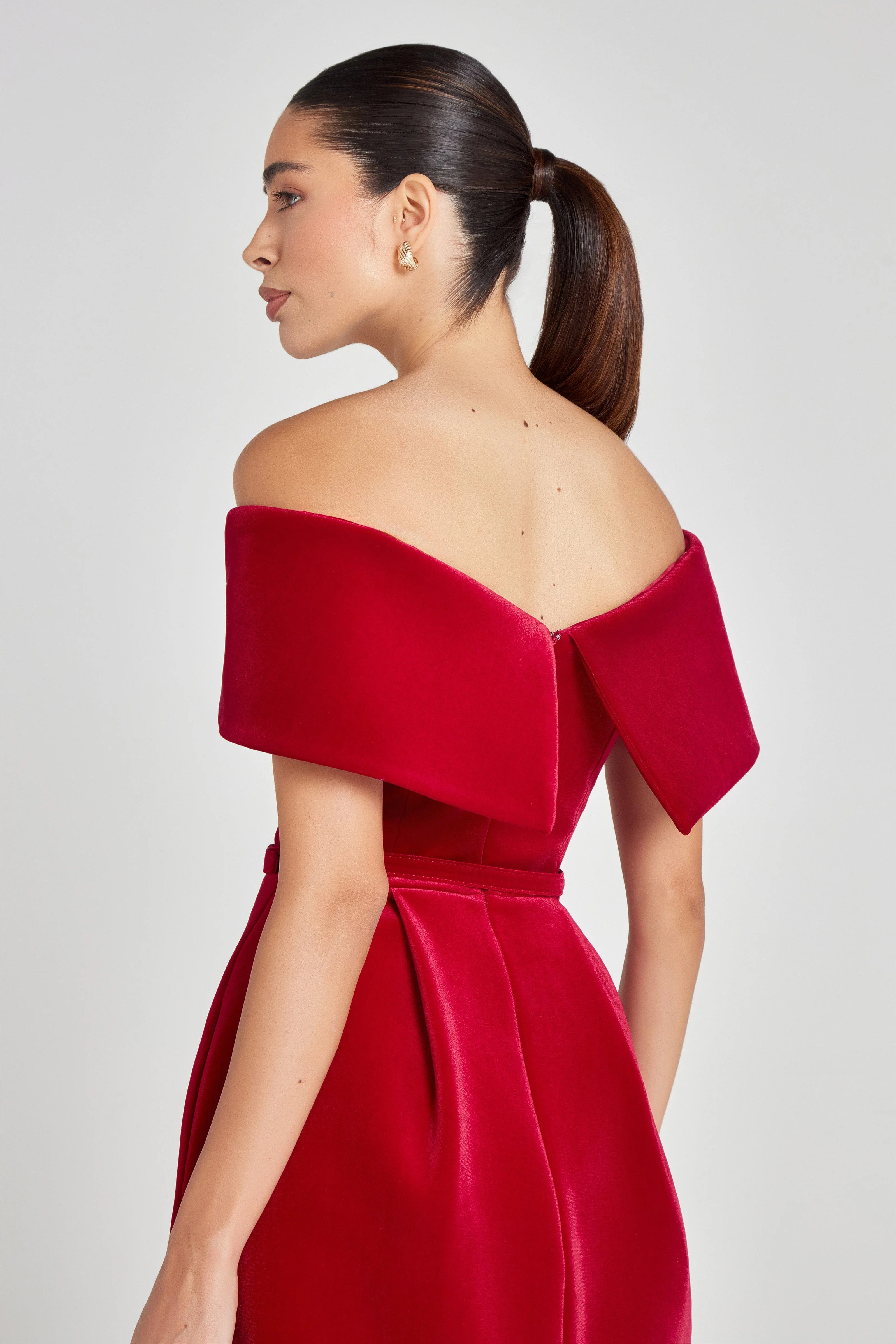 Carmen Red Dress - Image 6